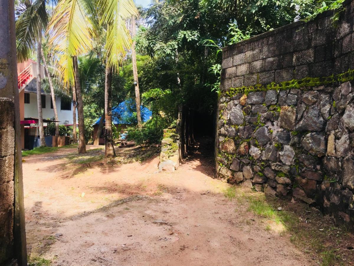 Ganesh House Ayurveda Homestay Kovalam Exterior photo